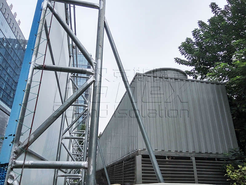 商業(yè)屋面裙樓中央空調(diào)冷卻塔降噪方案！降噪？減振誰(shuí)為主？